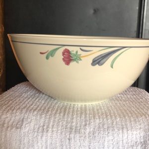 Lenox Chinastone Pasta Bowl “Poppies On Blue”